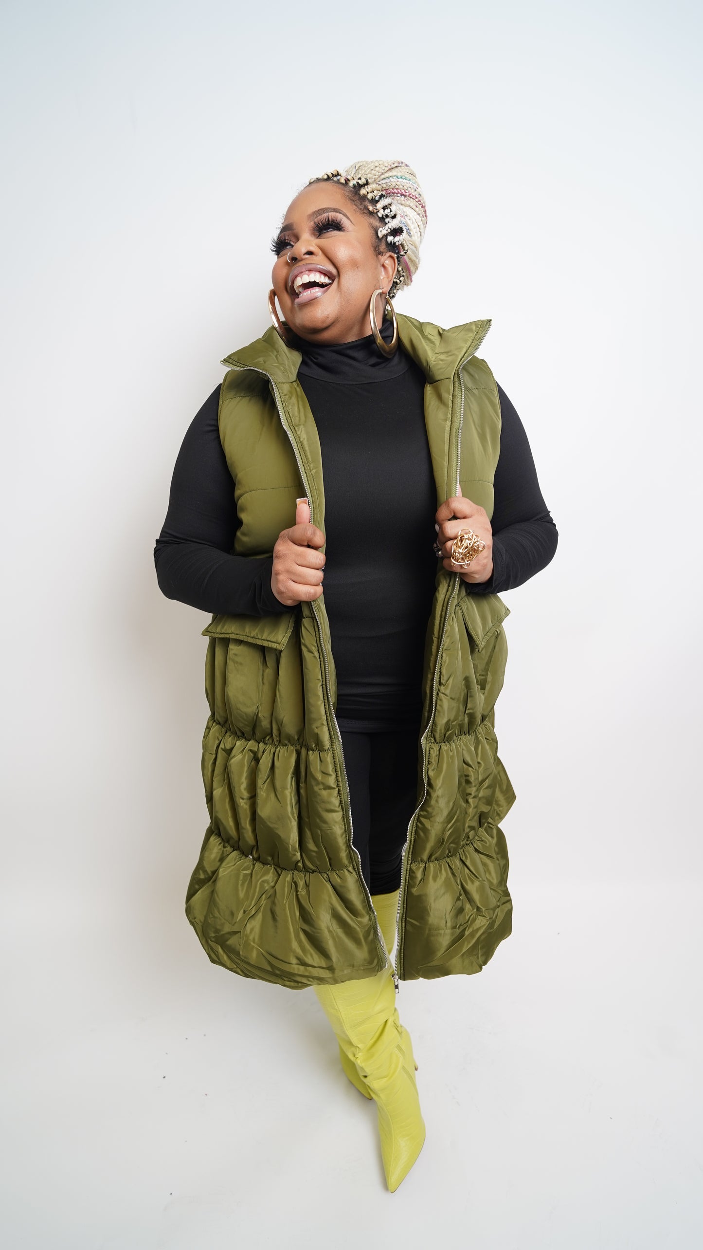 Onyx Blaxk Turtleneck